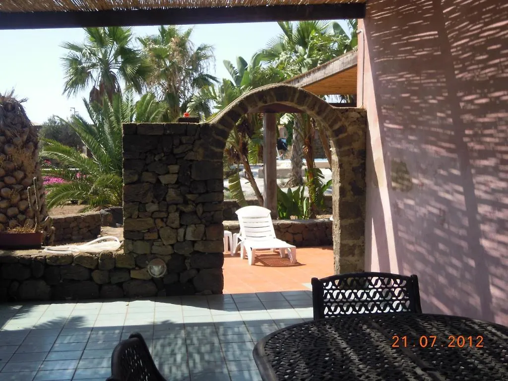 Residenza Degli Ulivi Pantelleria Island 0*,  Itálie