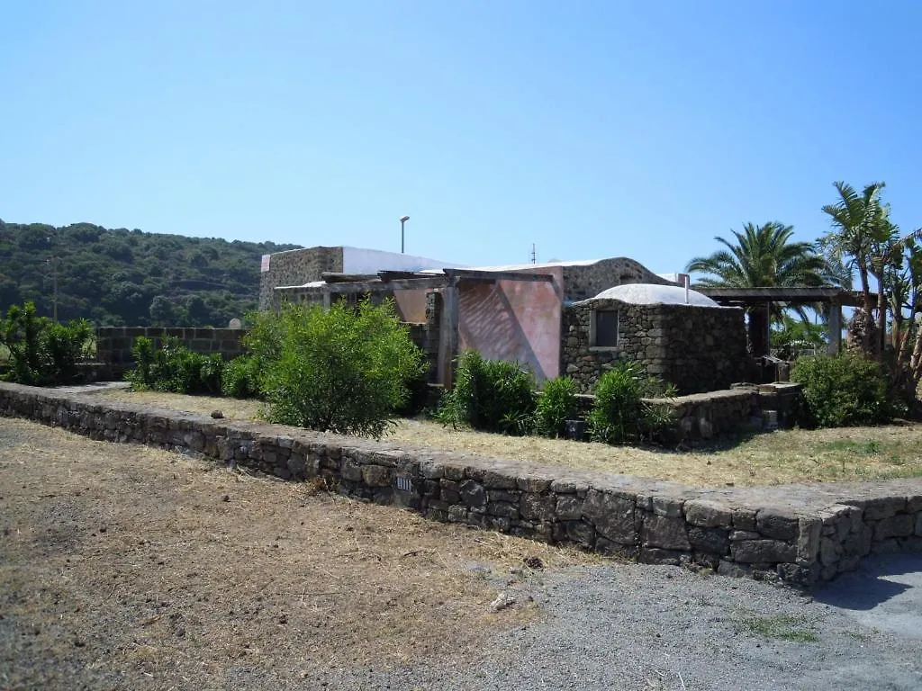 Country house Residenza Degli Ulivi Pantelleria Island