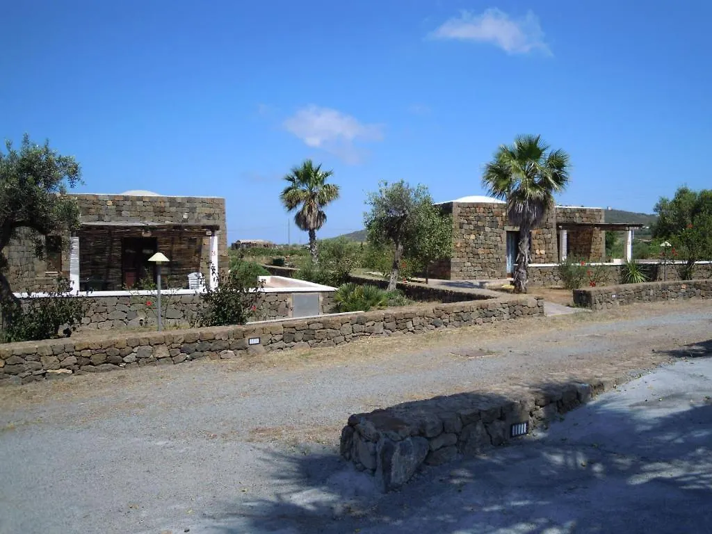 Residenza Degli Ulivi Pantelleria Island