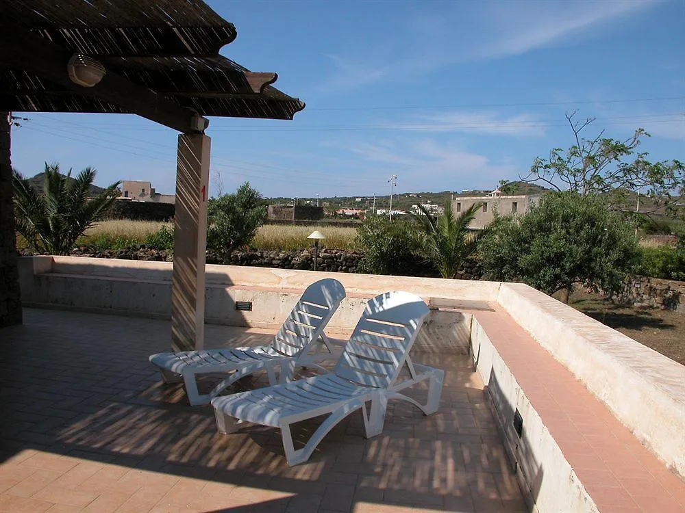 Residenza Degli Ulivi Pantelleria Island