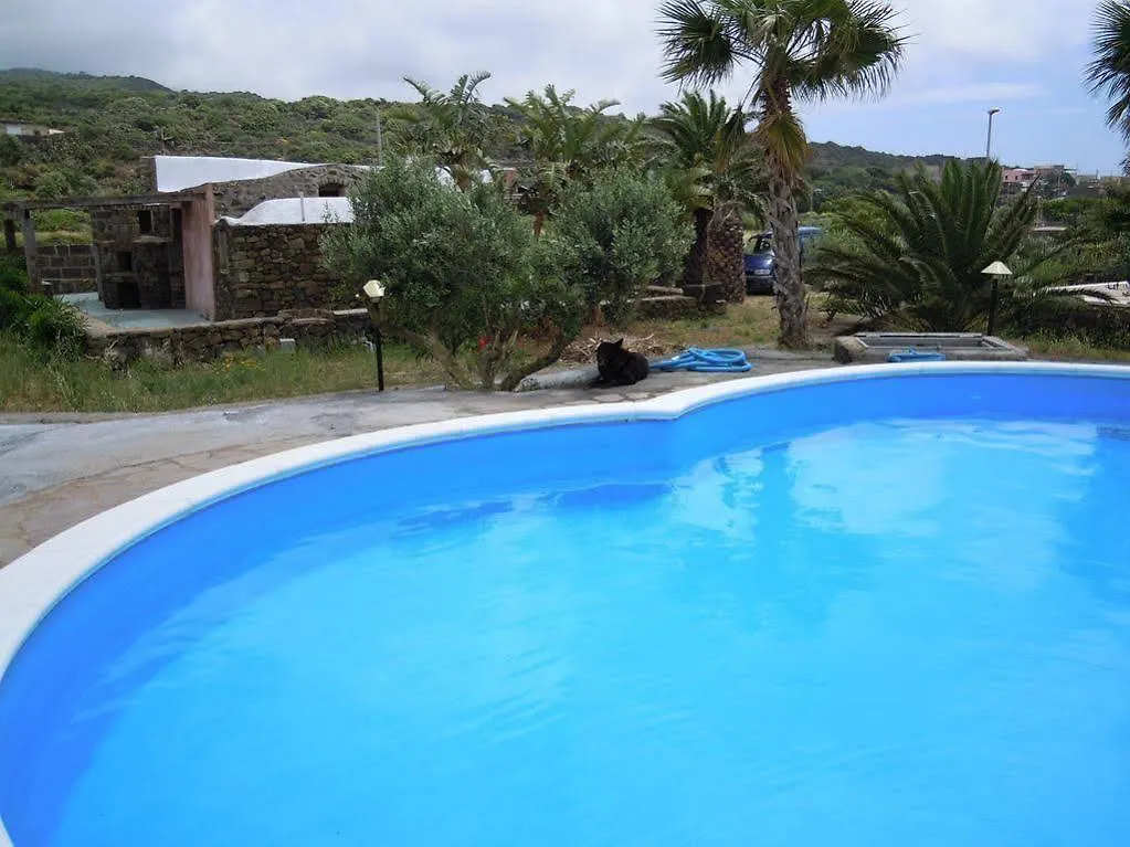 Residenza Degli Ulivi Pantelleria Island 0*,